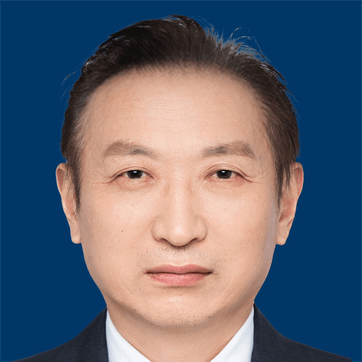 Caicun Zhou, MD, PhD, of Shanghai Pulmonary Hospital